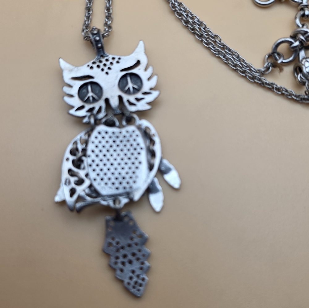 "Dreamcatcher" Articulated Owl Necklace - Picture 4 of 5